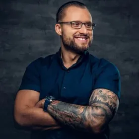 Renzo Jackson - Style Engineer at Hotrod Fades